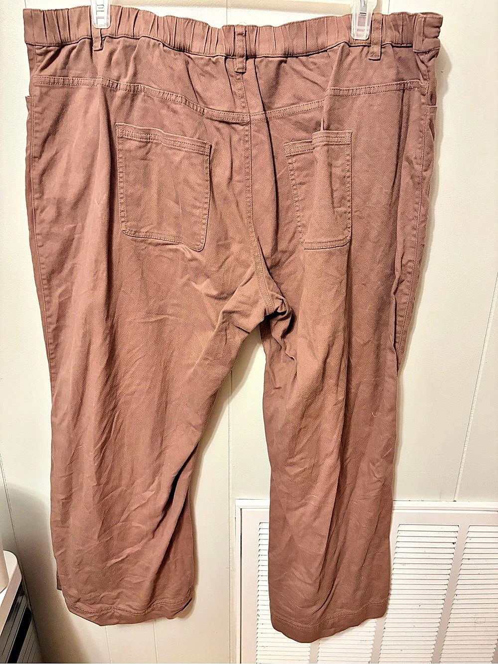 Pact Women's Ankle Pants Brown Size XXXL